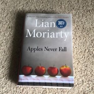 Apples never fall liane moriarty